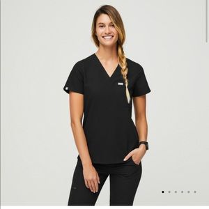 Figs XS one pocket scrub top -black